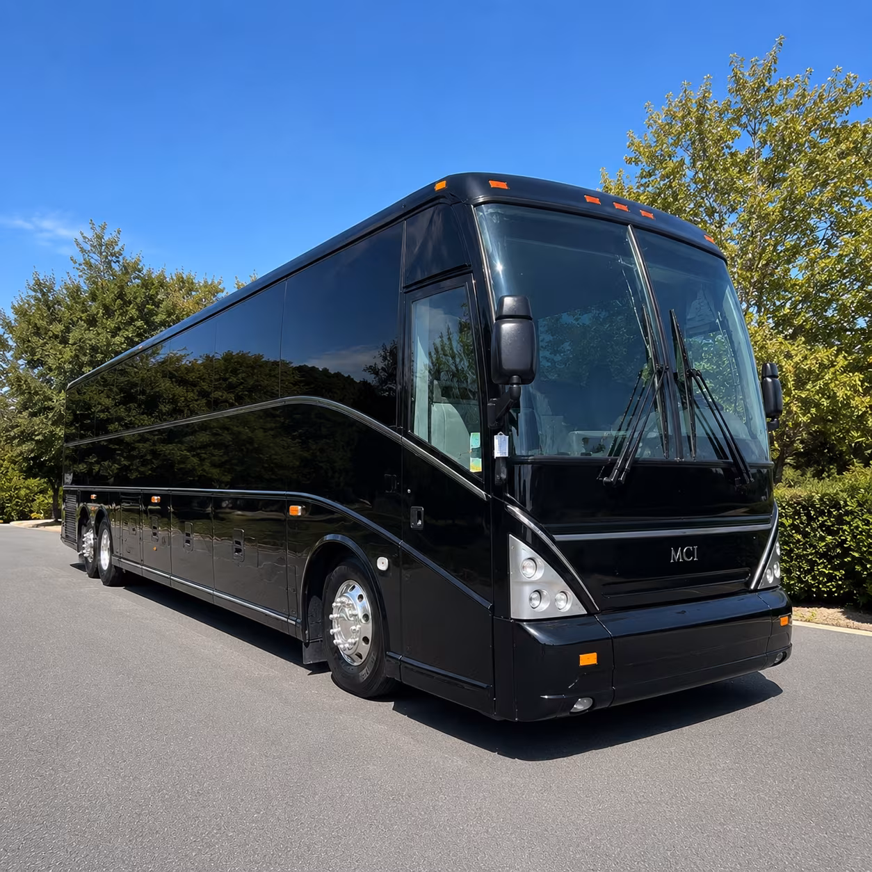 college world series shuttles to charles schwab field