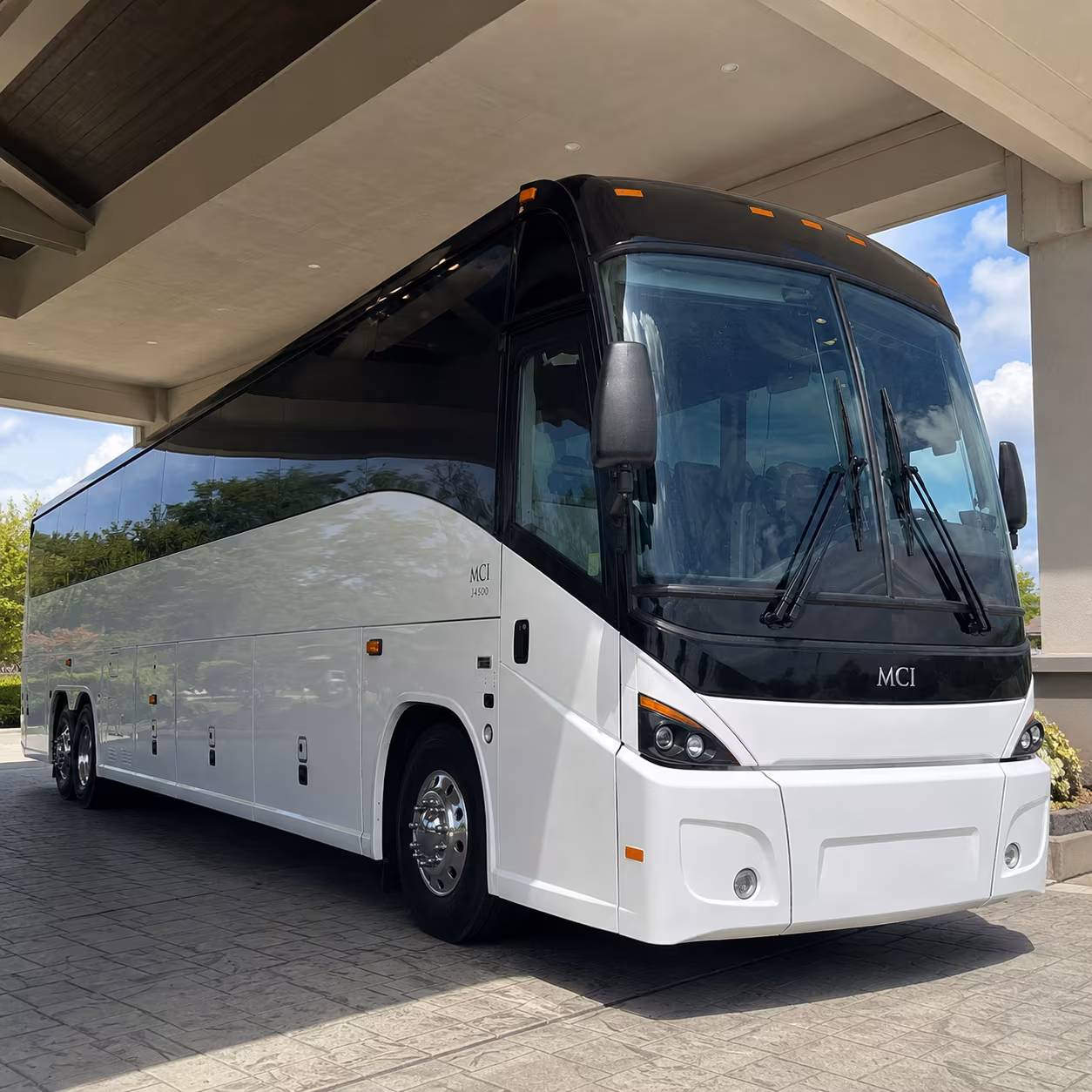 group airport transfers for the college world series and berkshire hathaway weekend